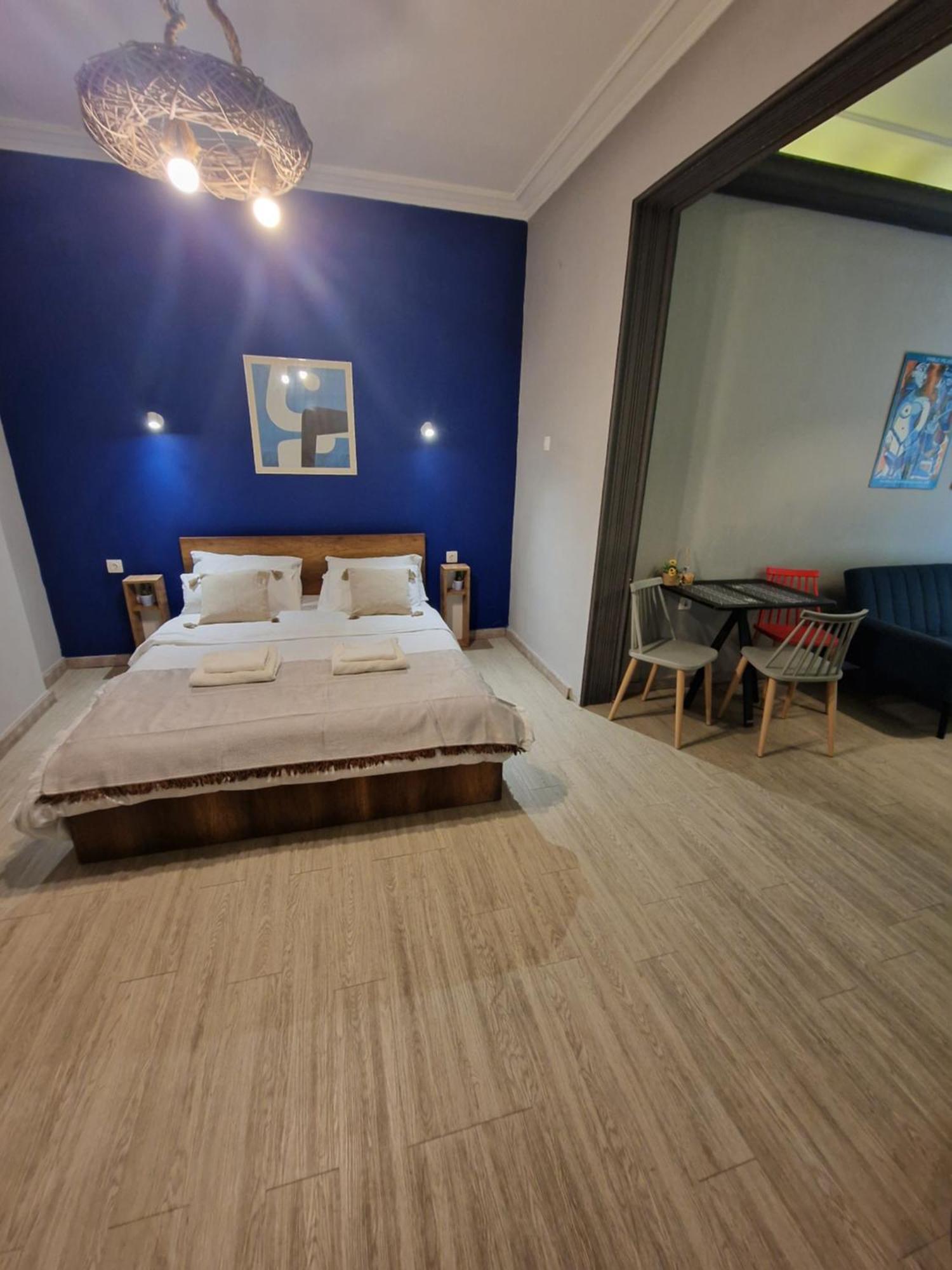 Closer "Egnatia Apartment 1" Солун Екстериор снимка